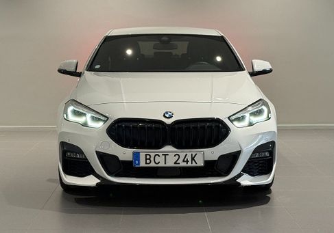 BMW 218, 2021 2