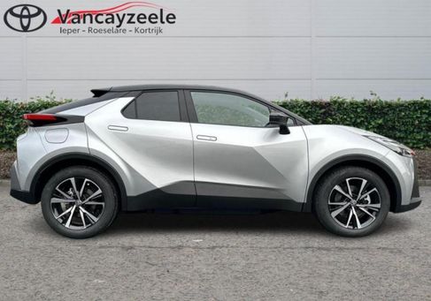 Toyota C-HR, 2025