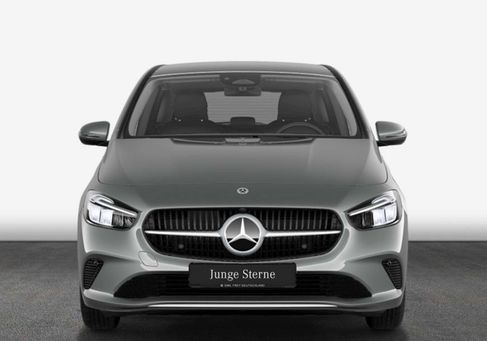 Mercedes-Benz B 180, 2025