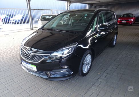 Opel Zafira, 2017