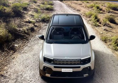 Jeep, 2023