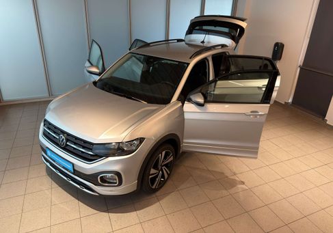Volkswagen T-Cross, 2021