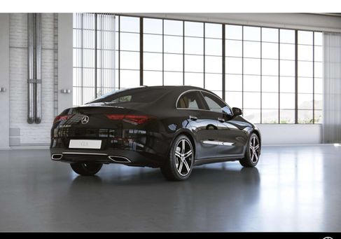 Mercedes-Benz CLA 200, 2023