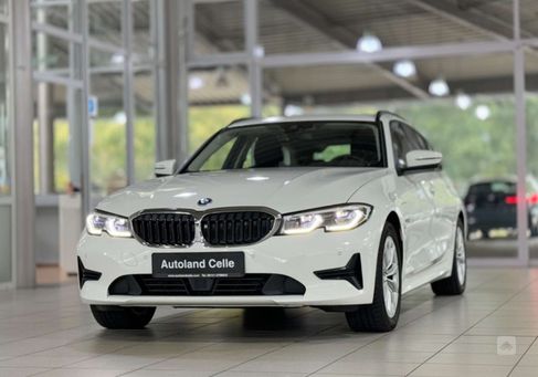 BMW 320, 2021