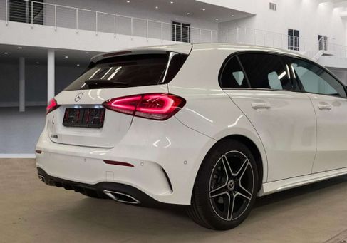 Mercedes-Benz A 200, 2022