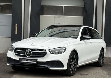 Mercedes-Benz E 300, 2022