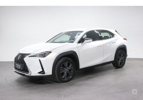 Lexus UX, 2019