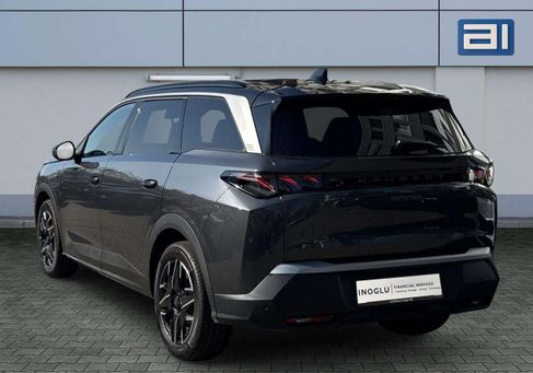 Peugeot 5008, 2025