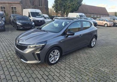 Renault Clio, 2025
