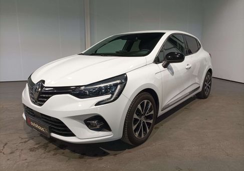 Renault Clio, 2023