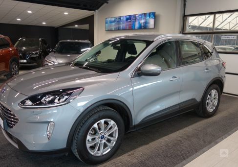 Ford Kuga, 2022