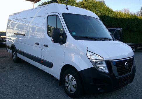 Nissan Interstar, 2024