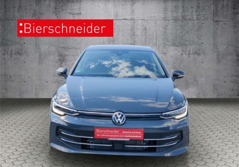 Volkswagen Golf, 2025