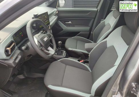 Dacia Duster, 2026 3