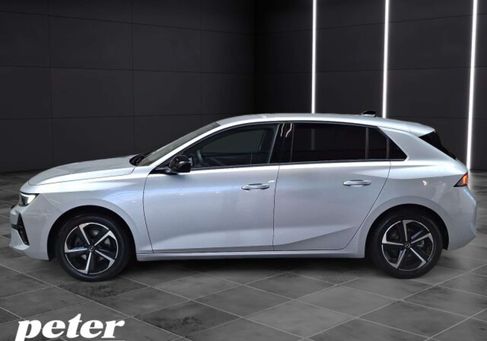 Opel Astra, 2024