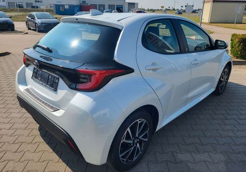 Toyota Yaris, 2024
