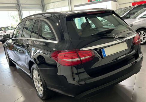 Mercedes-Benz C 200, 2020