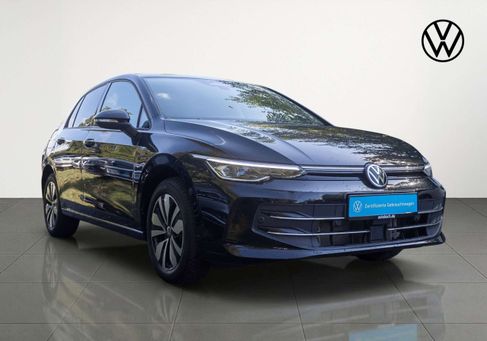 Volkswagen Golf, 2025