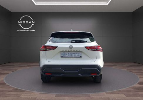 Nissan Qashqai, 2022 3