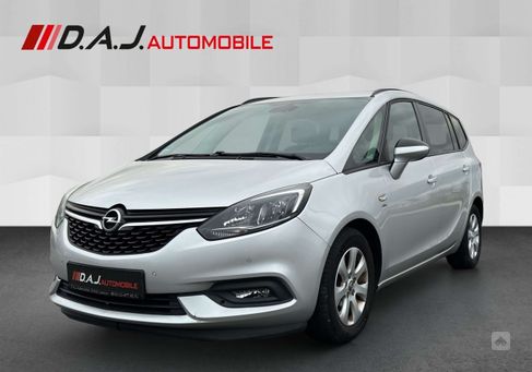 Opel Zafira, 2017