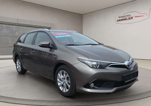 Toyota Auris, 2016