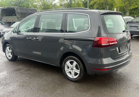 Volkswagen Sharan, 2022