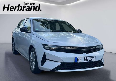 Opel Astra, 2025 2