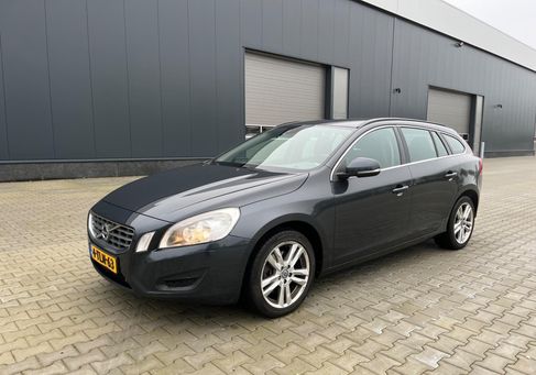 Volvo V60, 2011