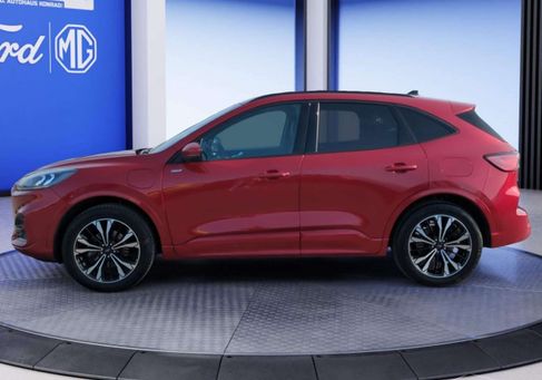 Ford Kuga, 2022
