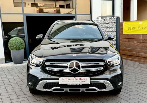 Mercedes-Benz GLC 300, 2021