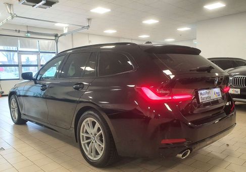 BMW 318, 2022