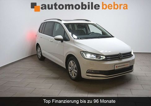 Volkswagen Touran, 2023 3