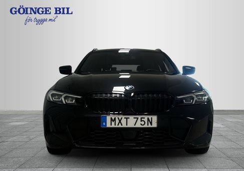 BMW 330, 2024