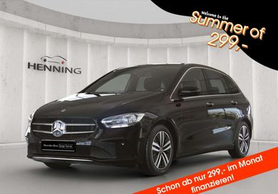 Mercedes-Benz B 180, 2022