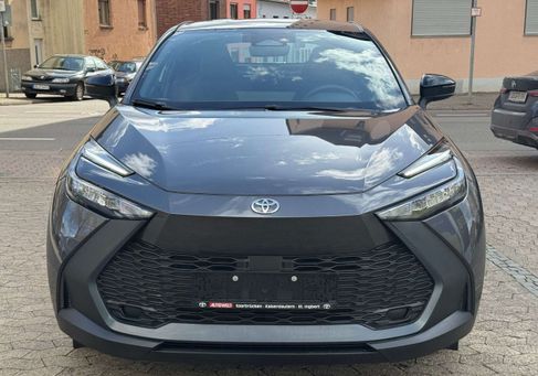 Toyota C-HR, 2025 2