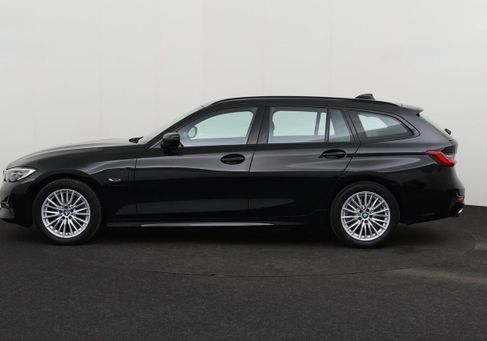 BMW 3 Serija, 2021