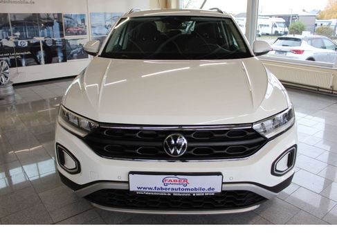 Volkswagen T-Roc, 2024