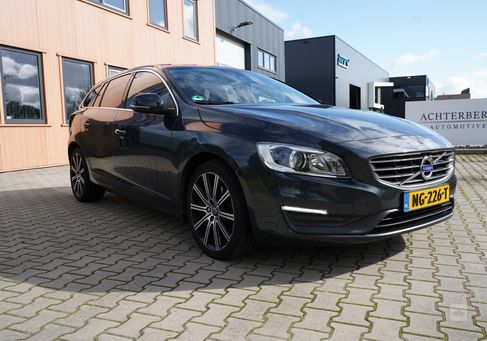 Volvo V60, 2017