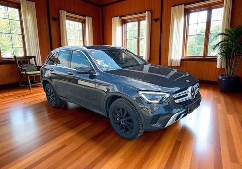 Mercedes-Benz GLC 300, 2022