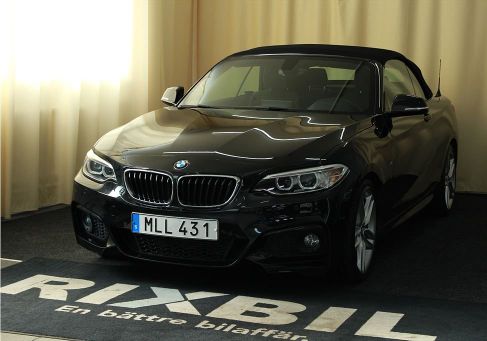 BMW 323, 2015
