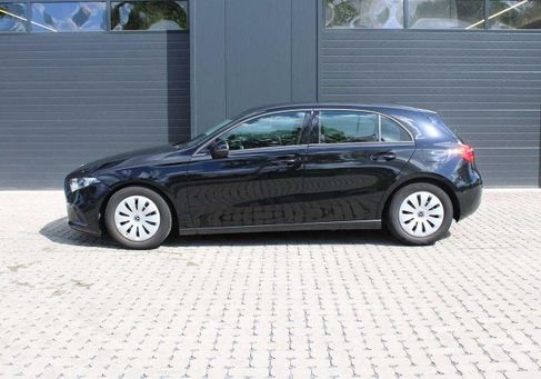 Mercedes-Benz A Klasė, 2021