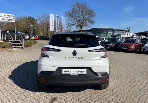 Renault Captur, 2025