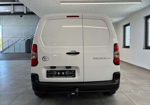 Toyota Proace, 2024