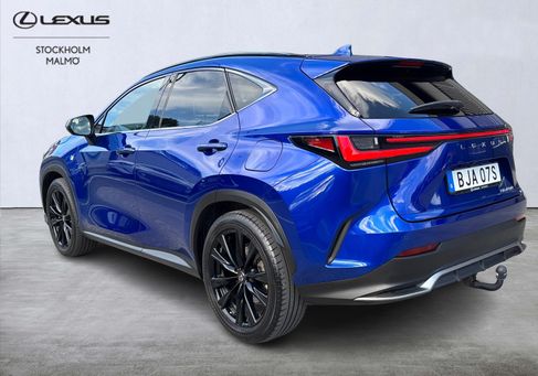 Lexus NX, 2022