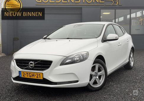 Volvo V40, 2014