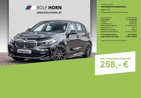 BMW 118, 2024