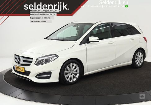 Mercedes-Benz B 180, 2016