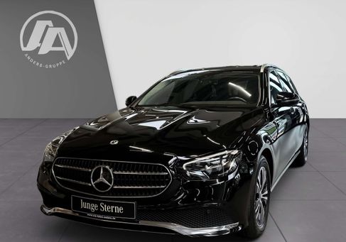 Mercedes-Benz E 200, 2023 2