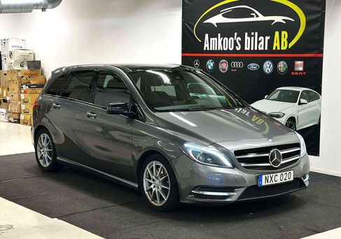 Mercedes-Benz B 220, 2014