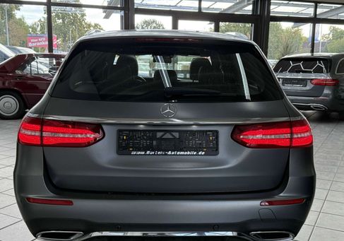 Mercedes-Benz E 400, 2020